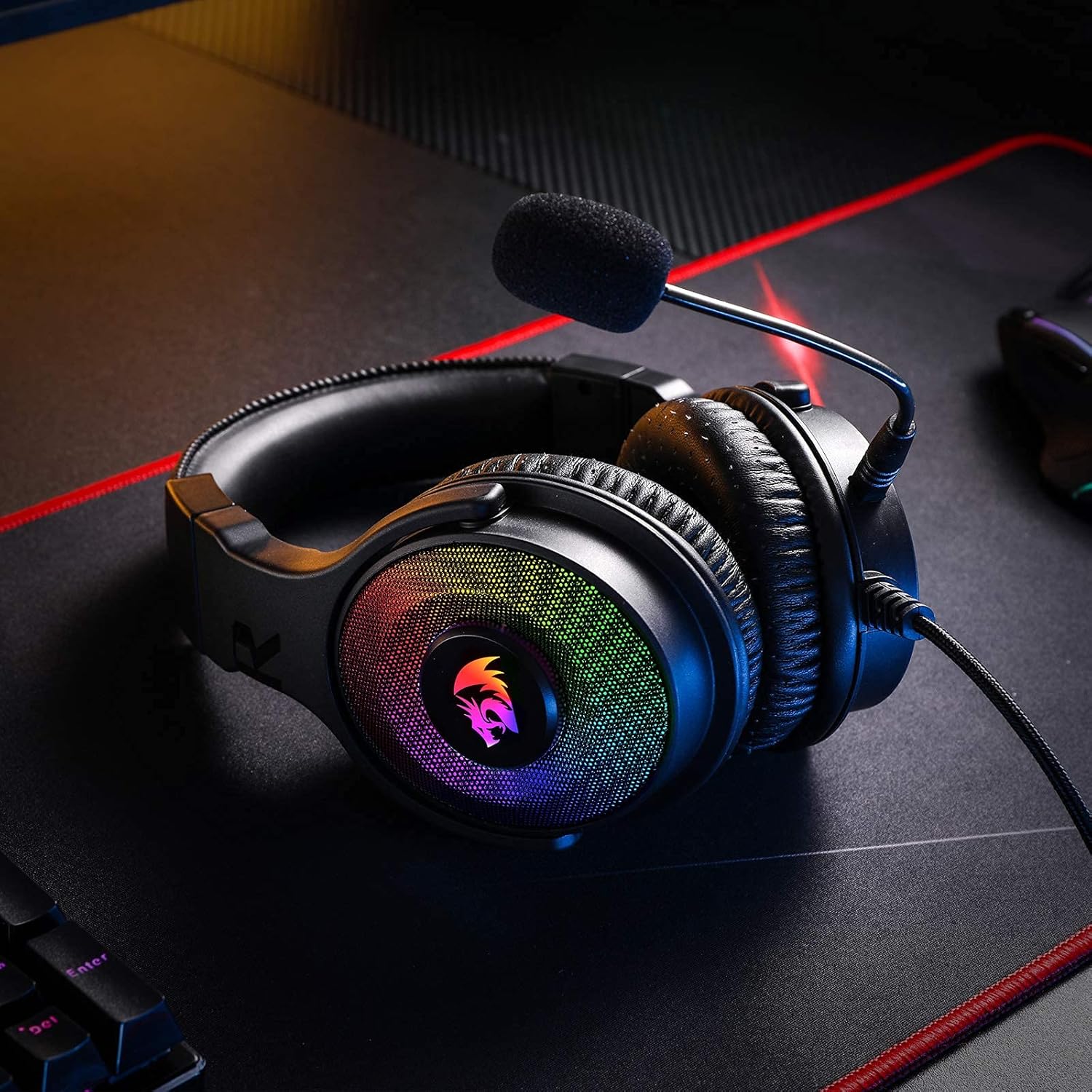 Redragon H350 RGB Wired Gaming Headset, Dynamic RGB Backlight.