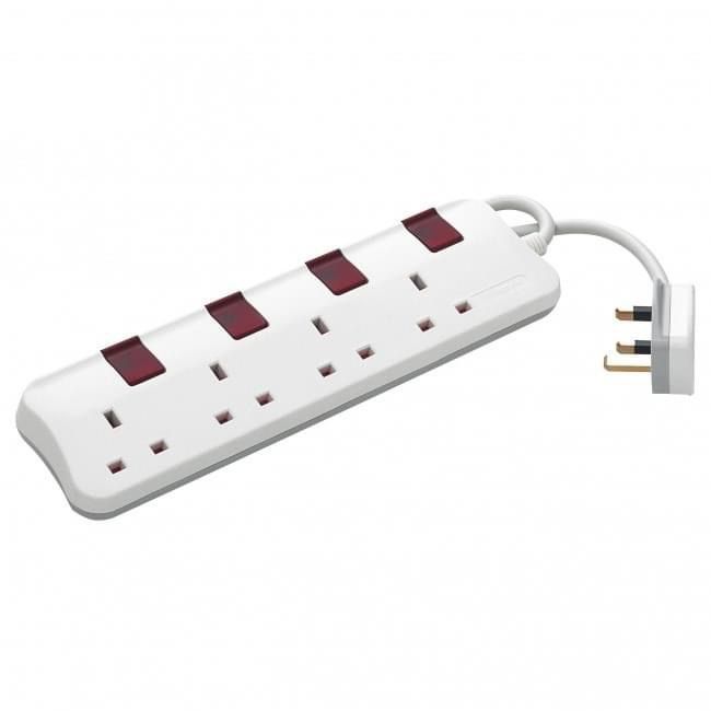 LEGRAND MOESBS4X2P+E4SWITCHES BS3M