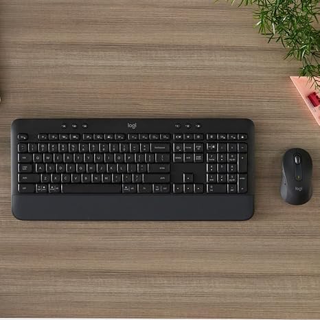Logitech Signature MK650 Combo for Business, Wireless Mouse and Keyboard, Logi Bolt, Bluetooth, SmartWheel