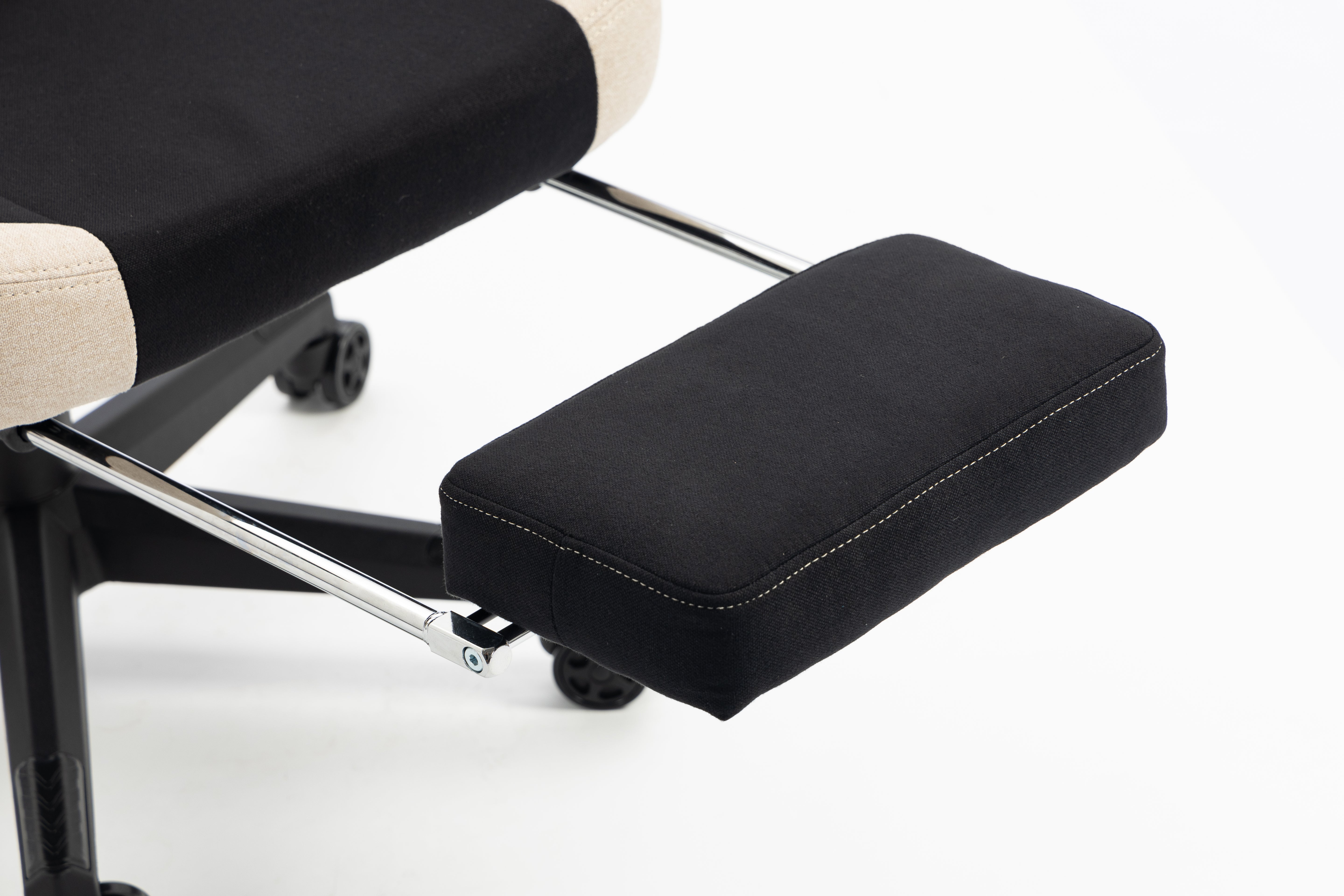 Gaming chair LK-2531T BLACK- BEIGE With Footrest