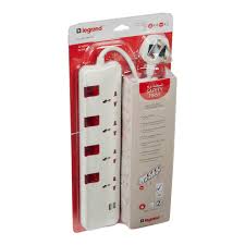 LEGRAND MOESBS4X2P +E4SWITCHES BS3M